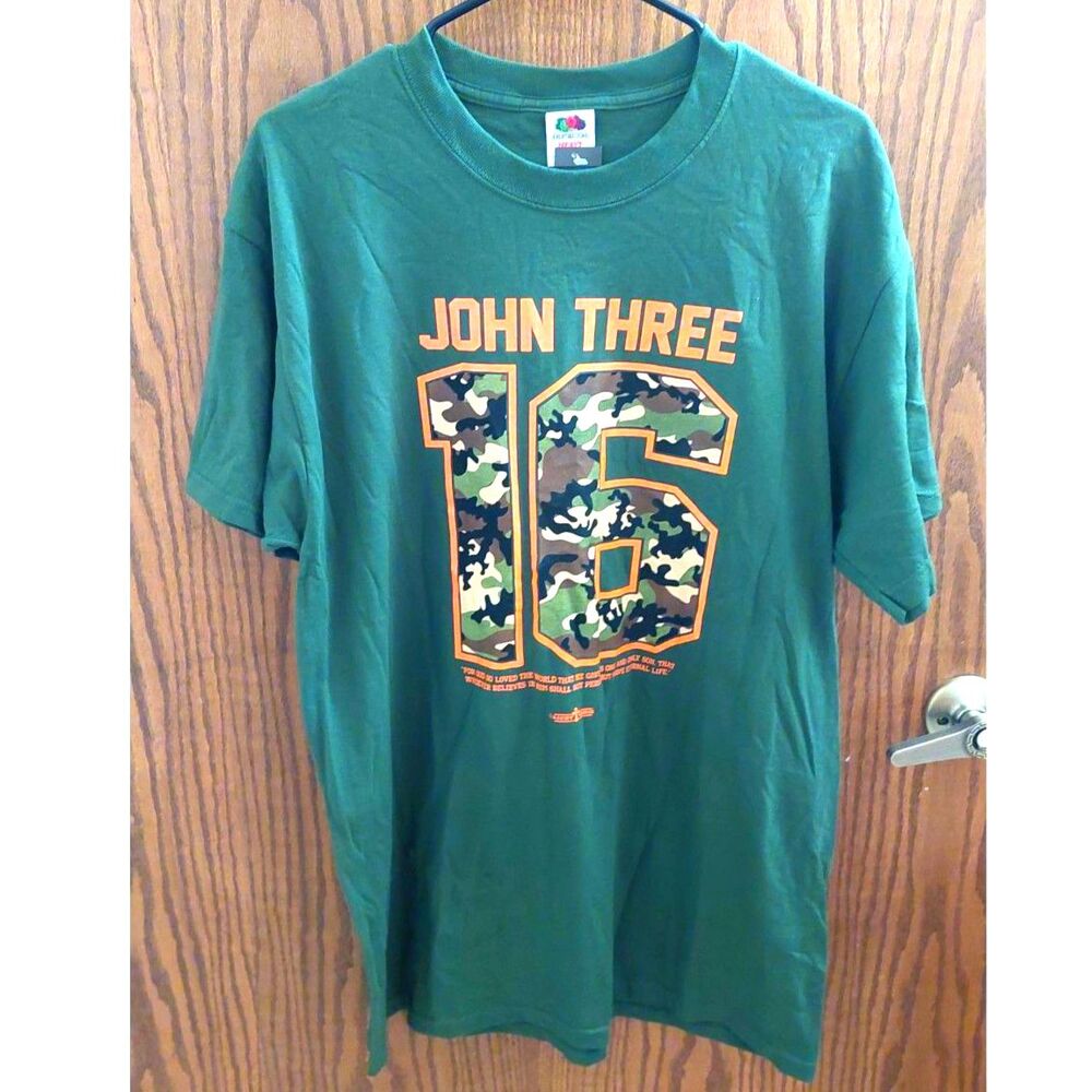 NWT Light Source John 3:16 Camo Graphic Tee Mens Large Green Fruit of the Loom